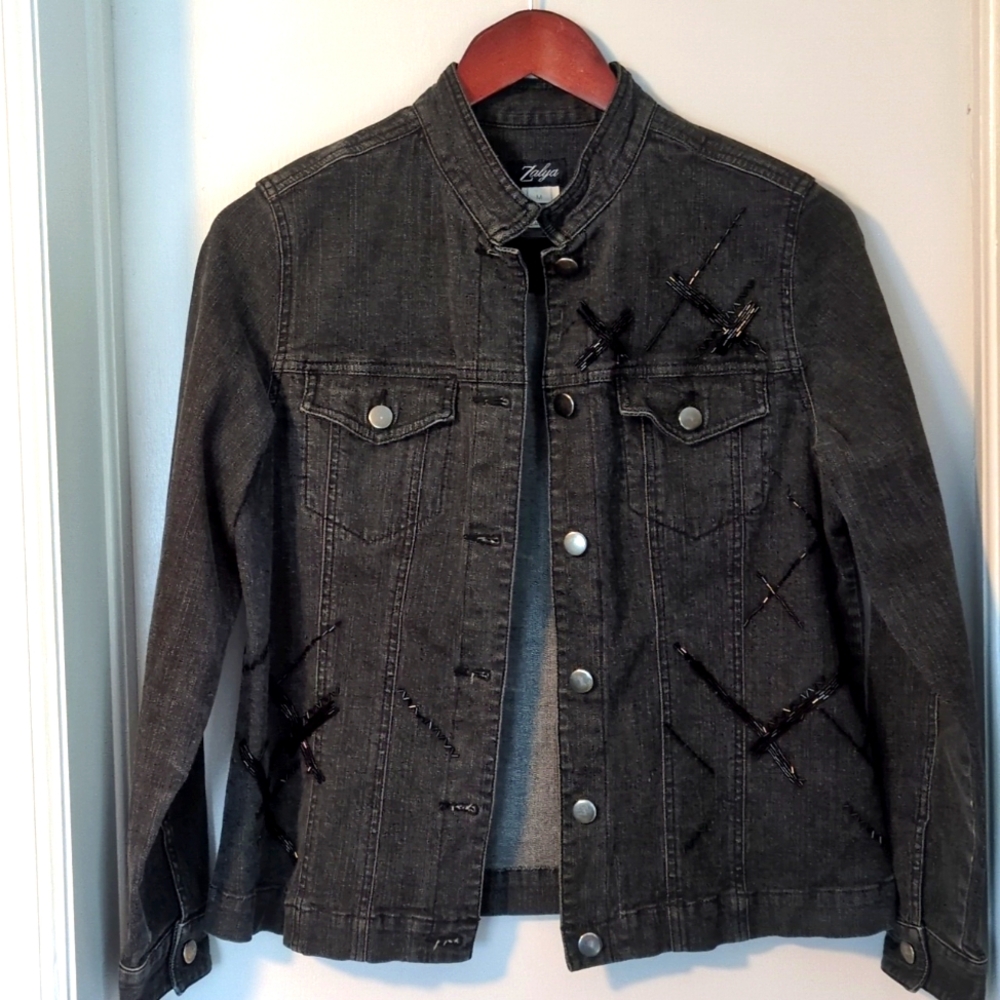Brooklyn Nine-Nine Jacket - Picture 3 of 5